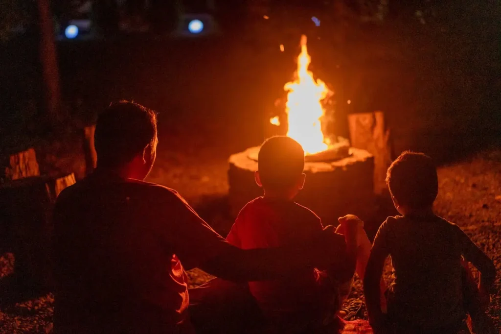 teaching kids campfire safety