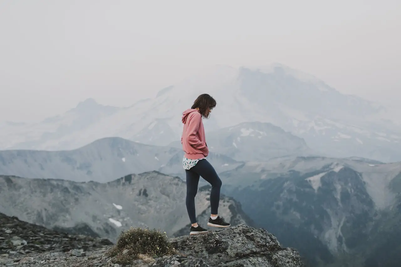 14 Best Travel Leggings Every Woman Should Know in 2025