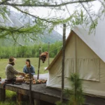 10 Romantic Camping Ideas for Couples in 2025